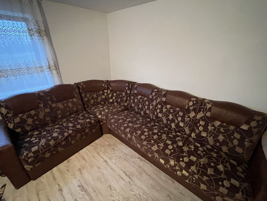Coltar extensibil cu fotoliu