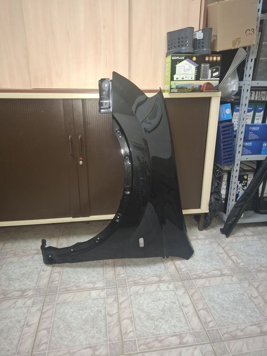 Vând aripi VW PASSAT B6 culoare  negru LC9X,,maro Lc8zi argintiu,Nissan qashqai negru Z11g
