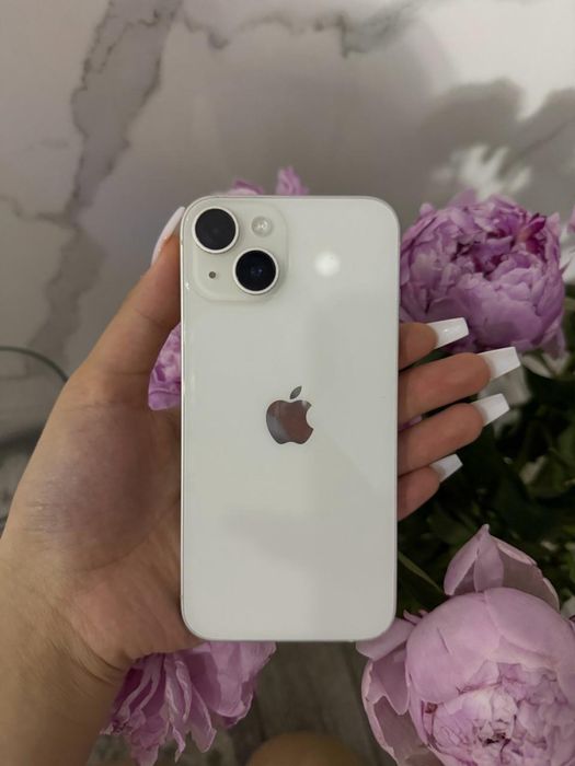 iPhone 14, память 256, аккумулятор 74%