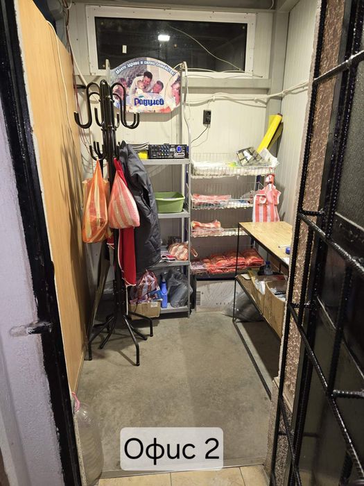 Дава се под наем Промишлена сграда в с. Граф Игнатиево, Област Пловдив - 230 кв.м за 1275 € - Снимка #8