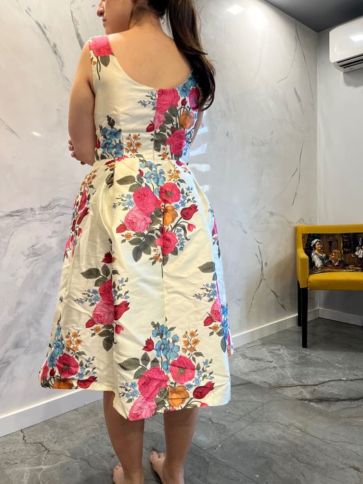 Официални ролки