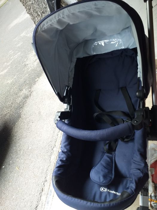 Carucior kinderkraft 3 in 1