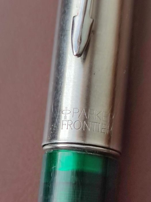 Stilou Parker Frontier - Made in USA (1999) - Peniță F - Raritate