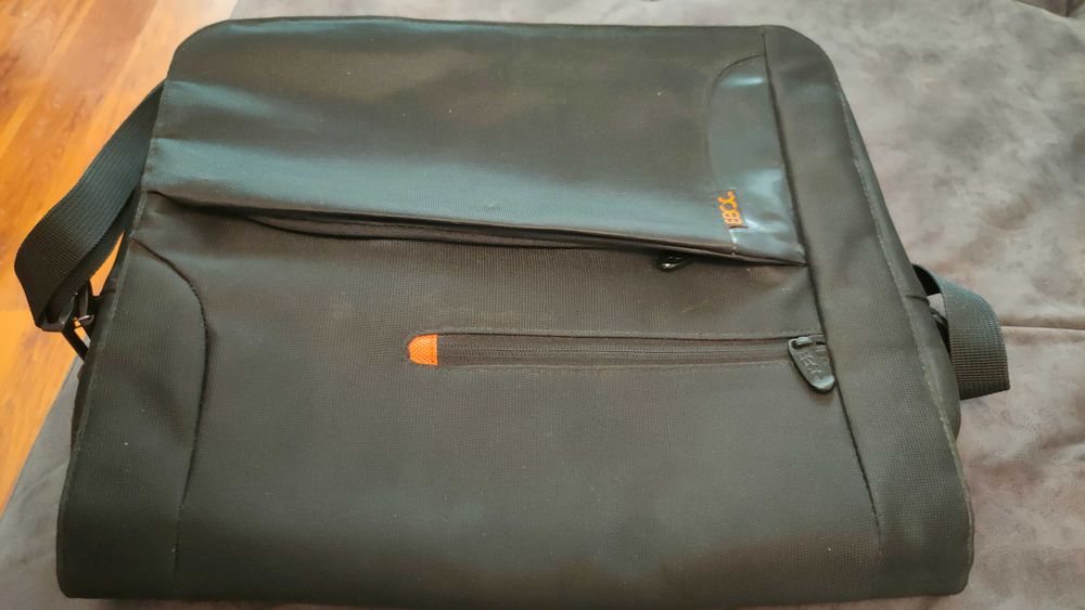 Сумка для ноутбука