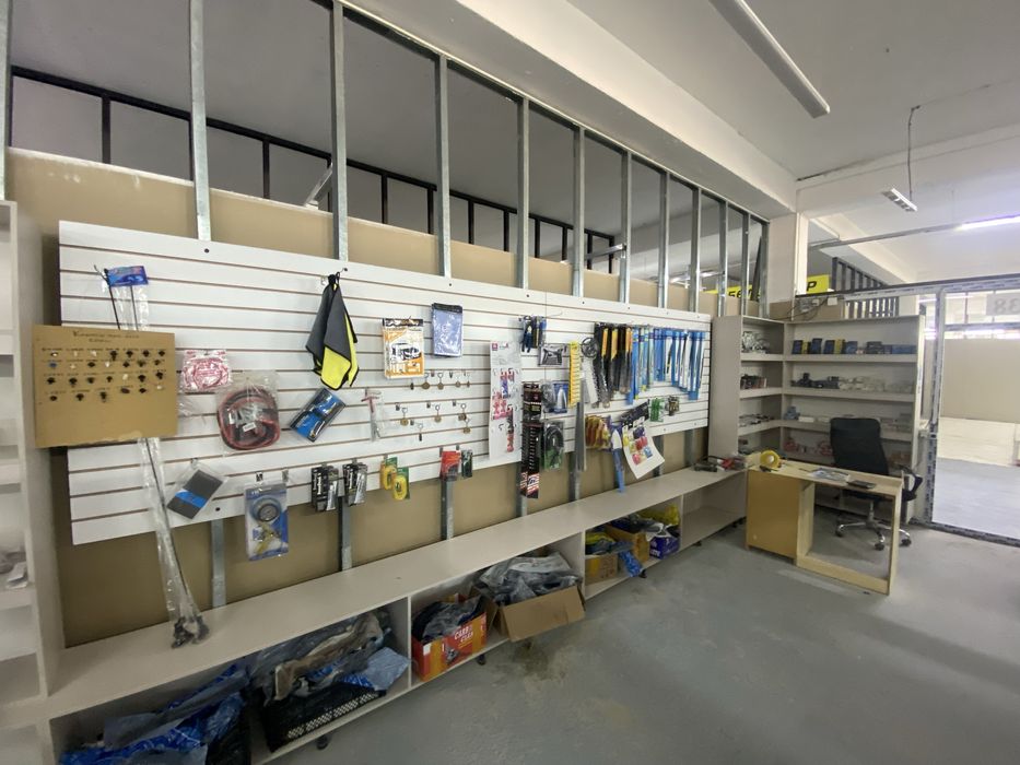 Продам магазин автозапчастей