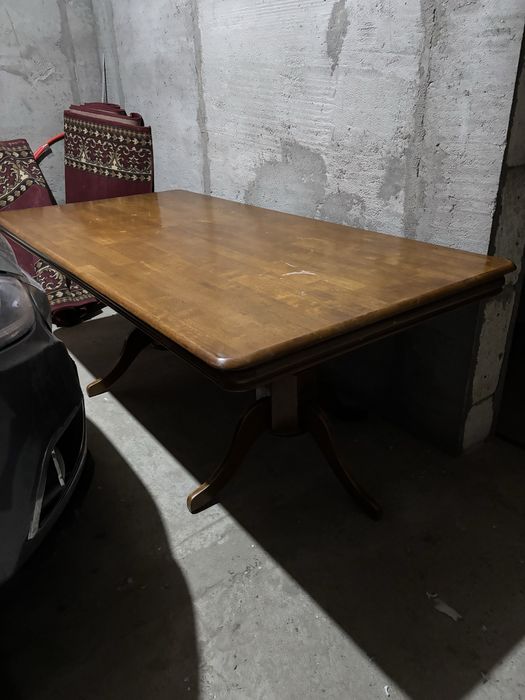 Продается куханный стол