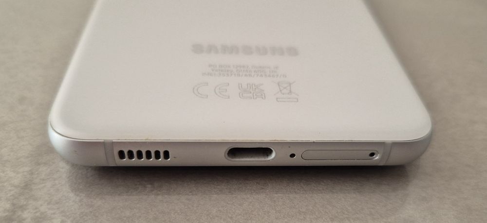 Смартфон Samsung Galaxy S21 FE, 128GB, 6GB RAM, 5G