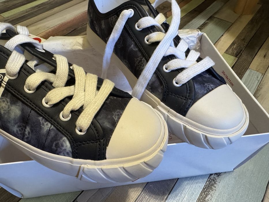 Кецове Guess 36 номер