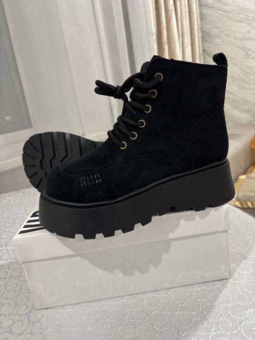 Продам зимние ботинки 40р