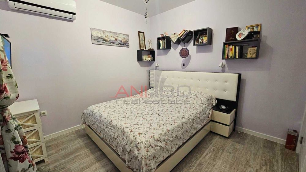 Продава се Тристаен апартамент в Варна, Възраждане 3 - 87 кв.м за 2621 €/кв.м - Снимка #8