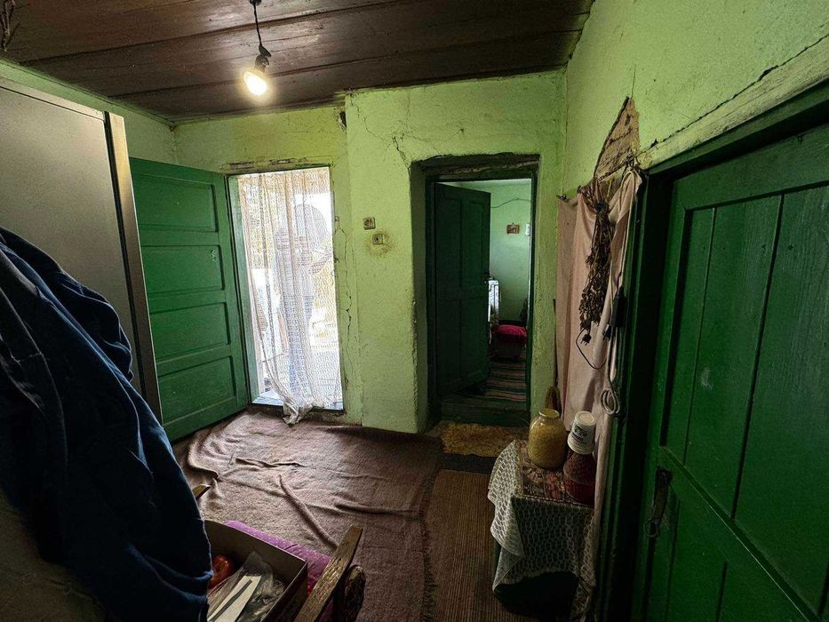 Продава се едноетажна къща