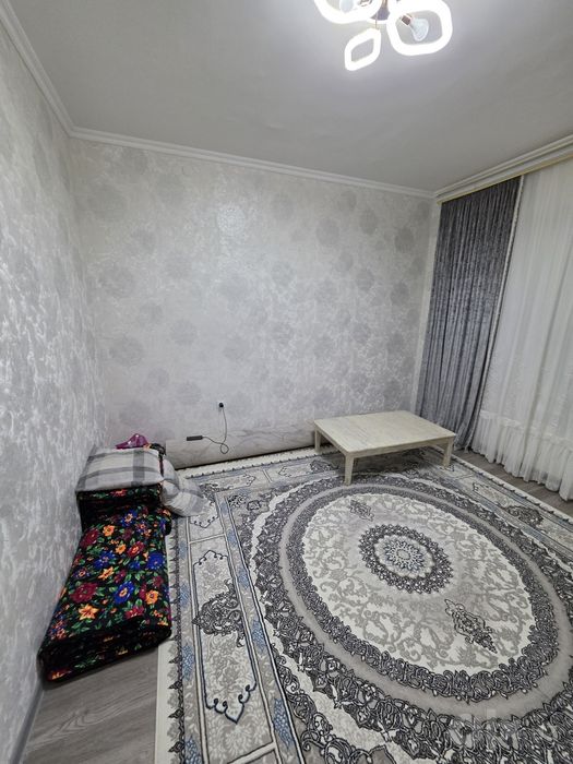 Motrid 3 xonali Sotiladi