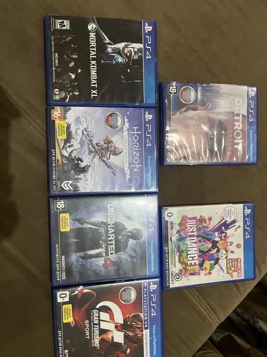 Продаю игры на ps4(камера в подарок)