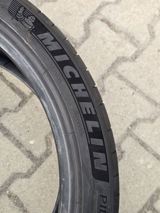 315 30 21 Michelin