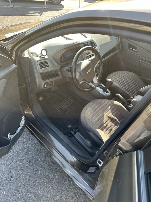 Chevrolet Cobalt 2023 — 6