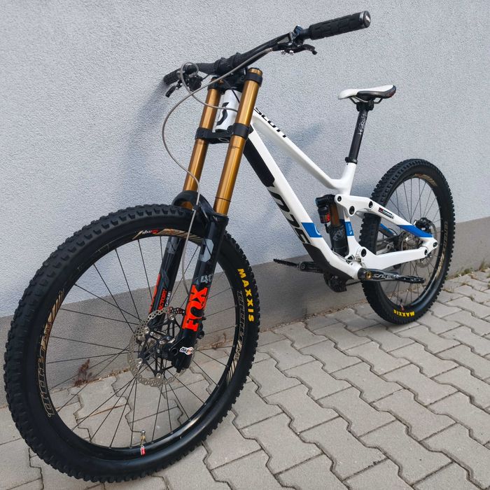 Scott Gambler 900( скотт гамблер ) колело за спускане.  L размер