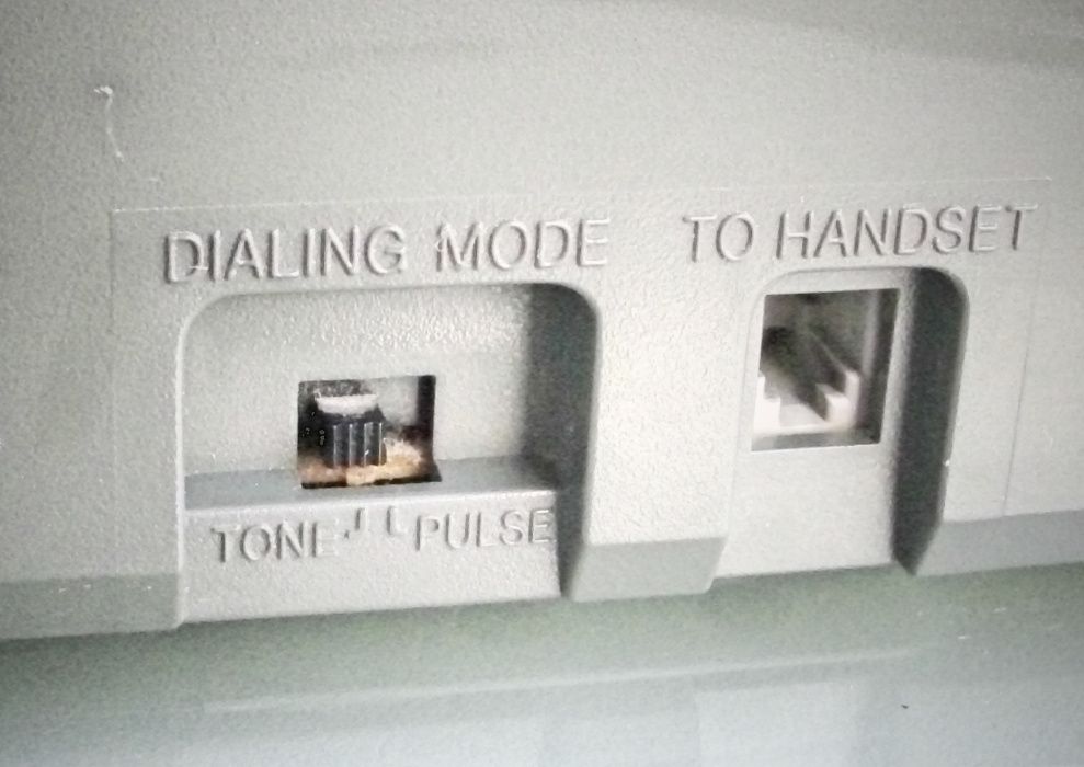 Panasonic KX-F700C телефон със секретар/копир и факс