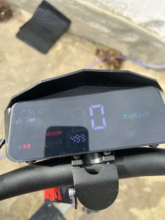 Kukirin g2 folosit puțin