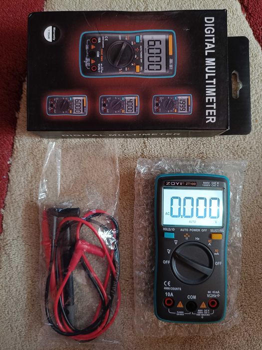 ZOYI ZT-100 Multimetru cu autoscalare, 4000 numere, LCD iluminat - NOU