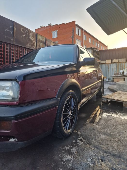 Volkswagen Golf 1.6