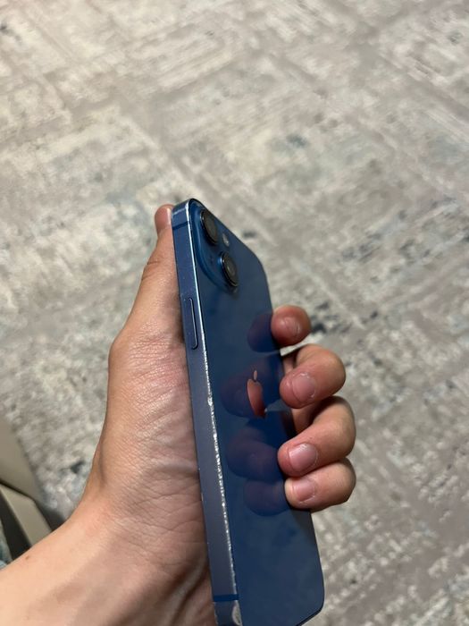 Продам или обмен Айфон 13