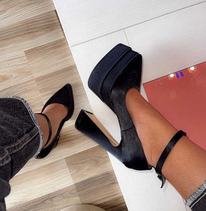 Обувки на ток - черен сатен 35-40 номер