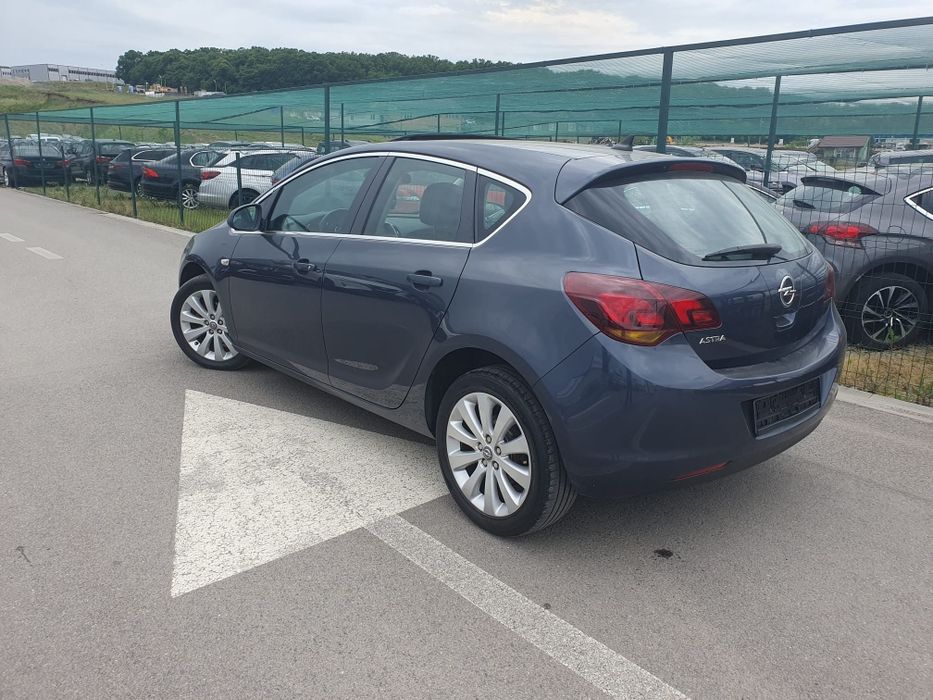 OPEL Astra 2010 — imagine 2