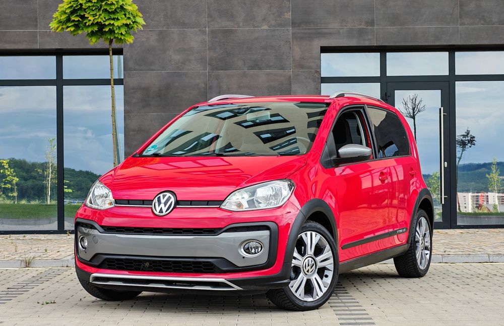 Volkswagen Cross UP / Automat / Benzina /