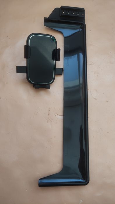 Держатель для телефона BYD