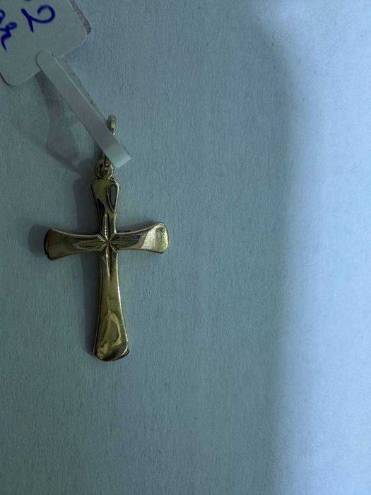 Cruce aur 14k 1.52gr (CTG)