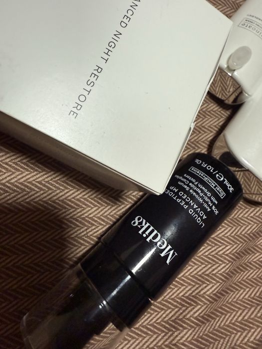 Produse noi Medik8 – Vitamina C, Retinol, Creme, Peptide – sigilate