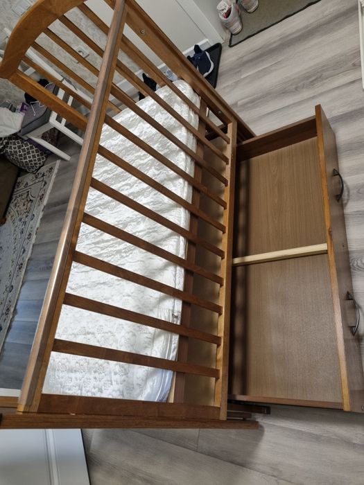 Манеж для детей, качается