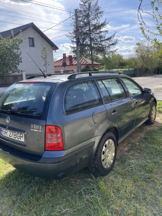 Vand sau schimb  skoda octavia