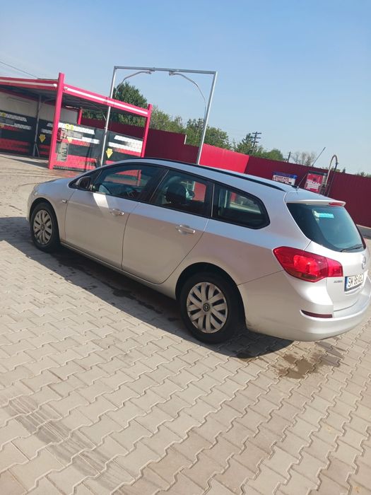 OPEL Astra 2011 — imagine 3