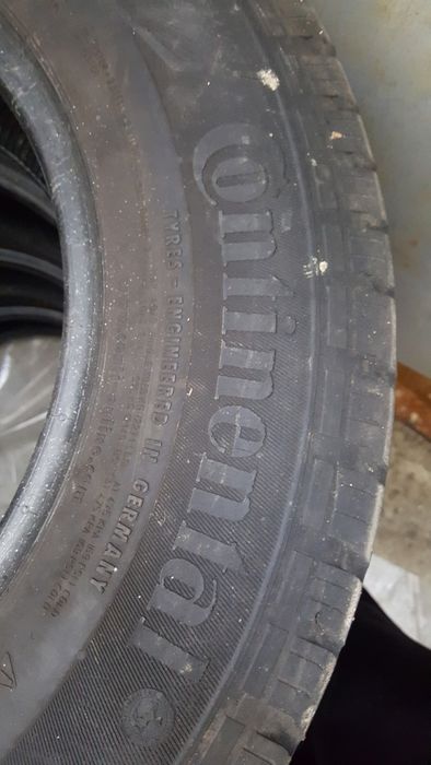 Гуми 215 70 15 С континентал