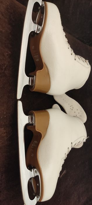 Коньки Edea Overture 220