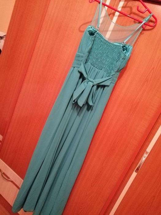 Vand rochie de ocazie