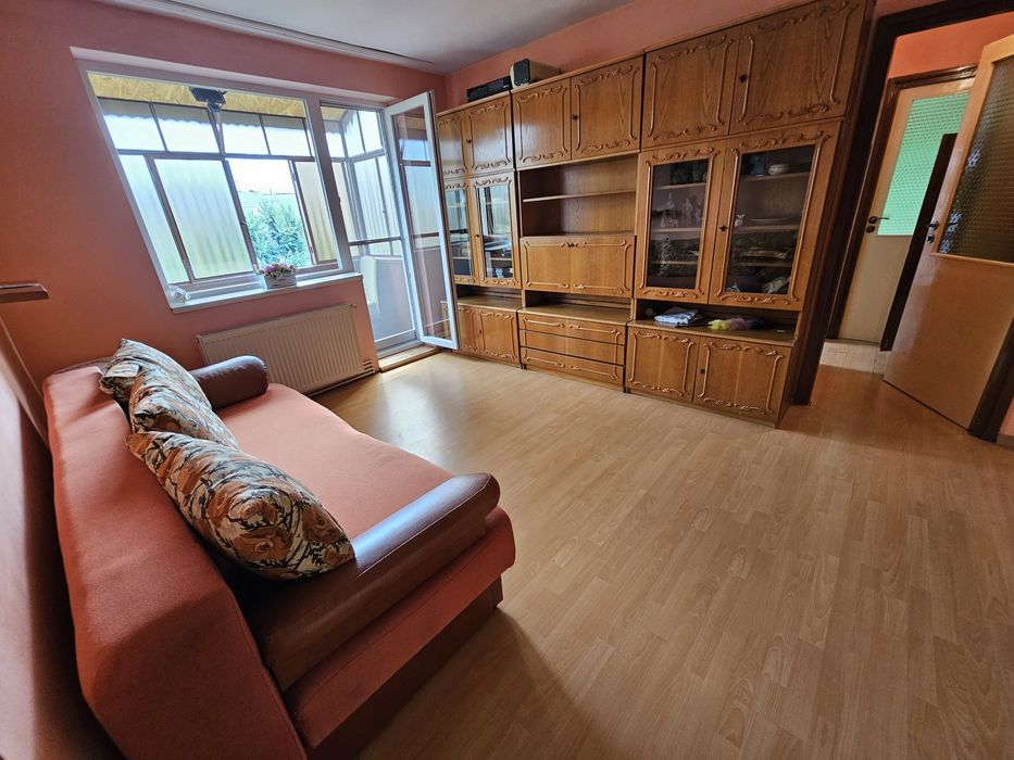 De vanzare Apartament 2 camere, str. Vasile Goldis, Satu Mare — fotografia 1