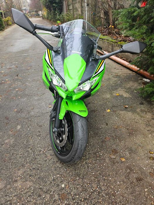 Kawasaki Ninja 2025