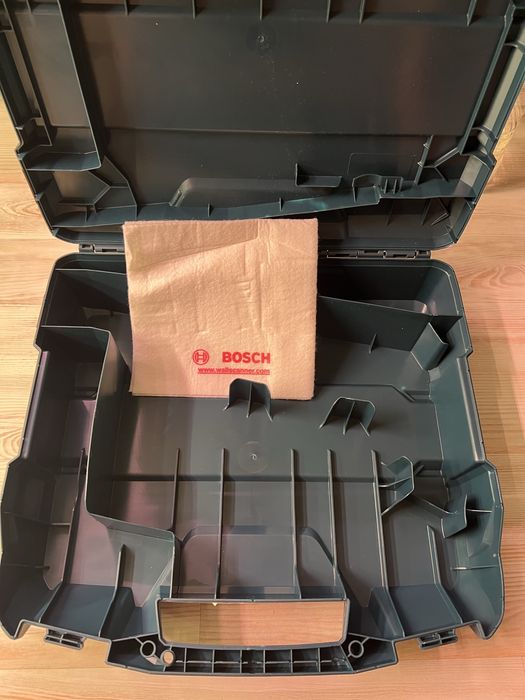 Кейс от перфоратора BOSCH