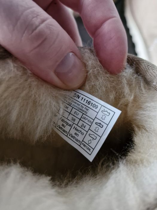 Ugg Mini, noi! Mar 38!