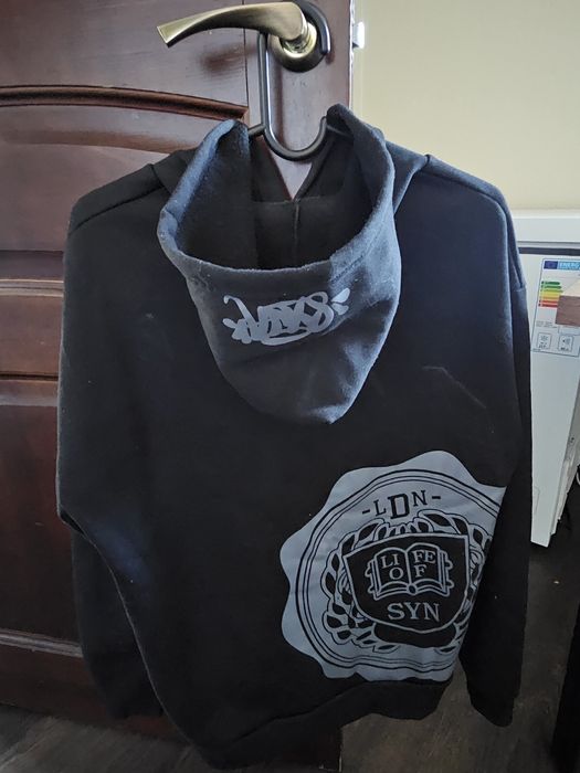 Толстовка syna world