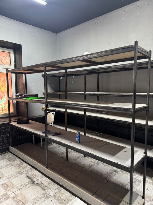 Ресепшен и стиллаж