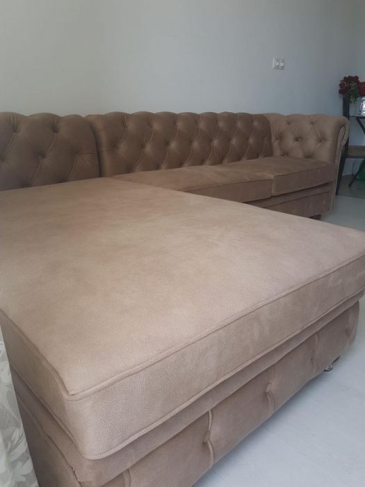 Coltar Chesterfield Alina