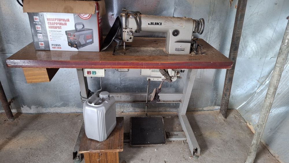 Продам швейная машинку