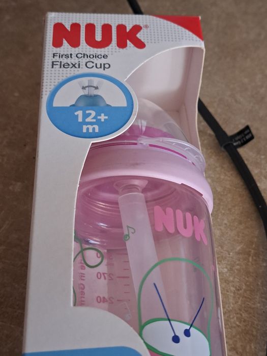 Biberon,sticla NUK copii 12 + luni
