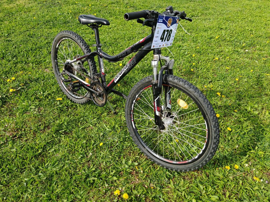 Vând bicicletă tip mountain bike (MTB) - 24 inch