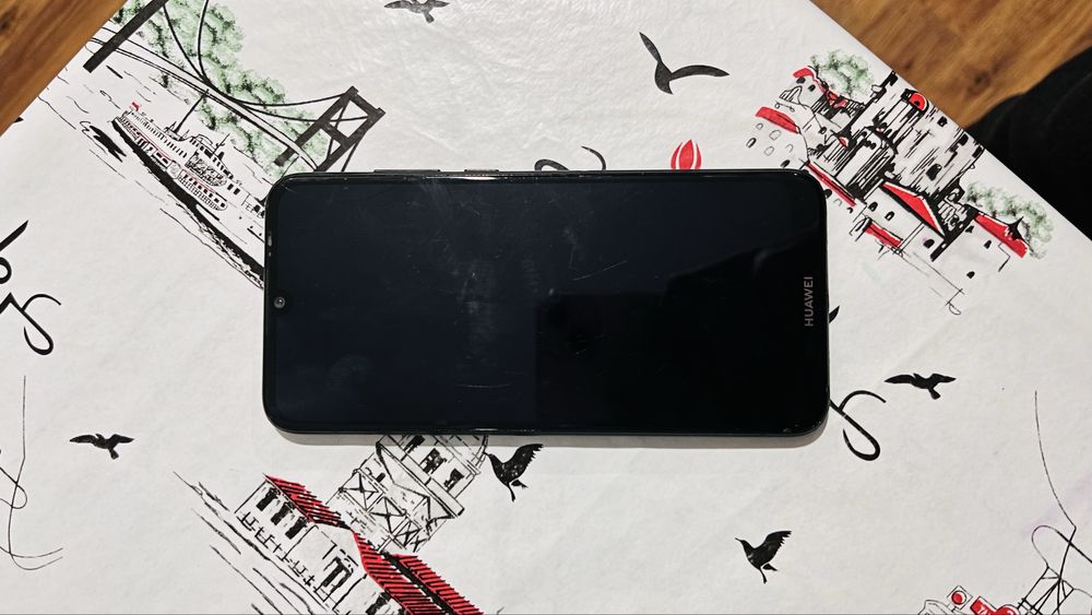 Продам телефоны срочно