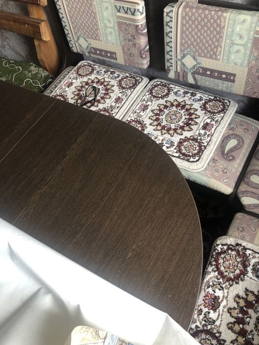 Продам кухонный угловой диван