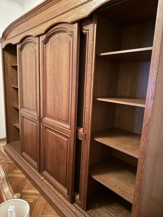 Mobila dormitor lemn masiv, ca nou ( comoda cadou)